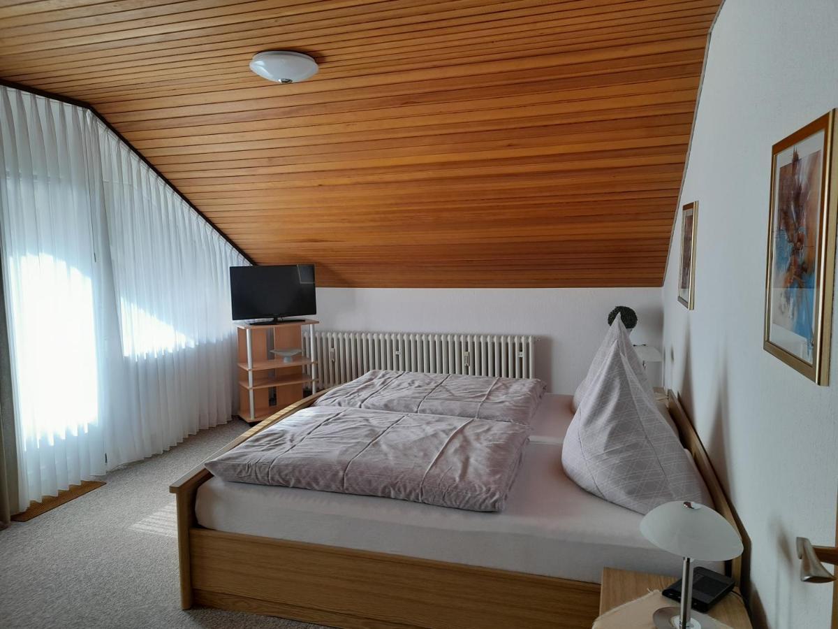 Ferienwohnung Und Gaestezimmer Iburgblick Бад Дрибург Екстериор снимка